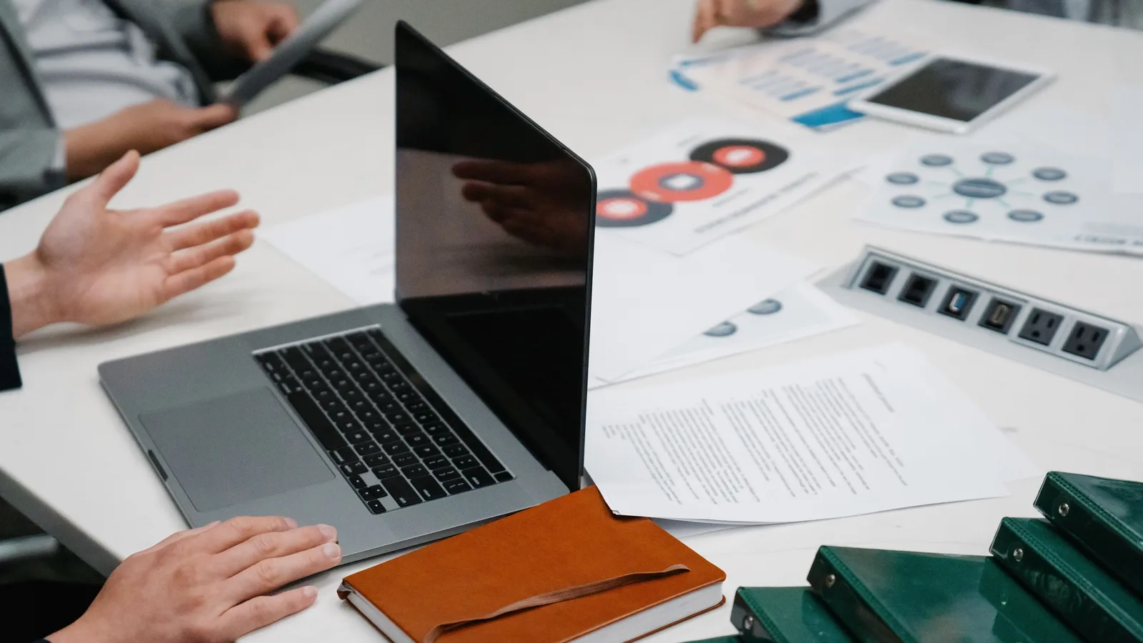 Sales to Project Handoff Checklist for Small Teams
